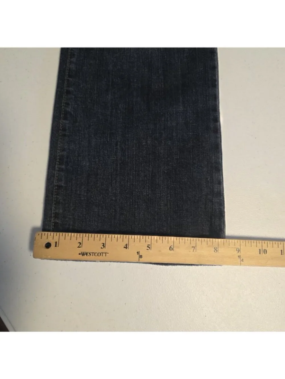 DKNY Jeweled Jeans Blue Distressed Denim Boho Bling Gemstones Juniors Size 9‎
